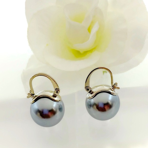 NEW Kate Spade Grey Pearl Drop Dangle Earrings w/Dust Bag - Picture 2 of 3